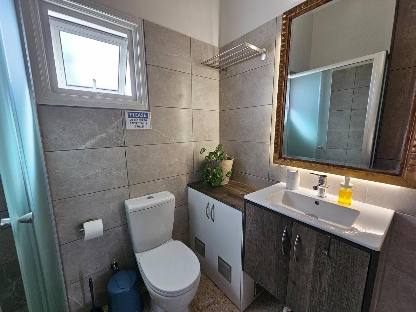 Ammos Beachfront Villa Paradise Ларнака Екстер'єр фото